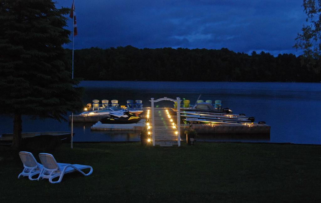 Ogopogo Resort Carnarvon Exterior photo